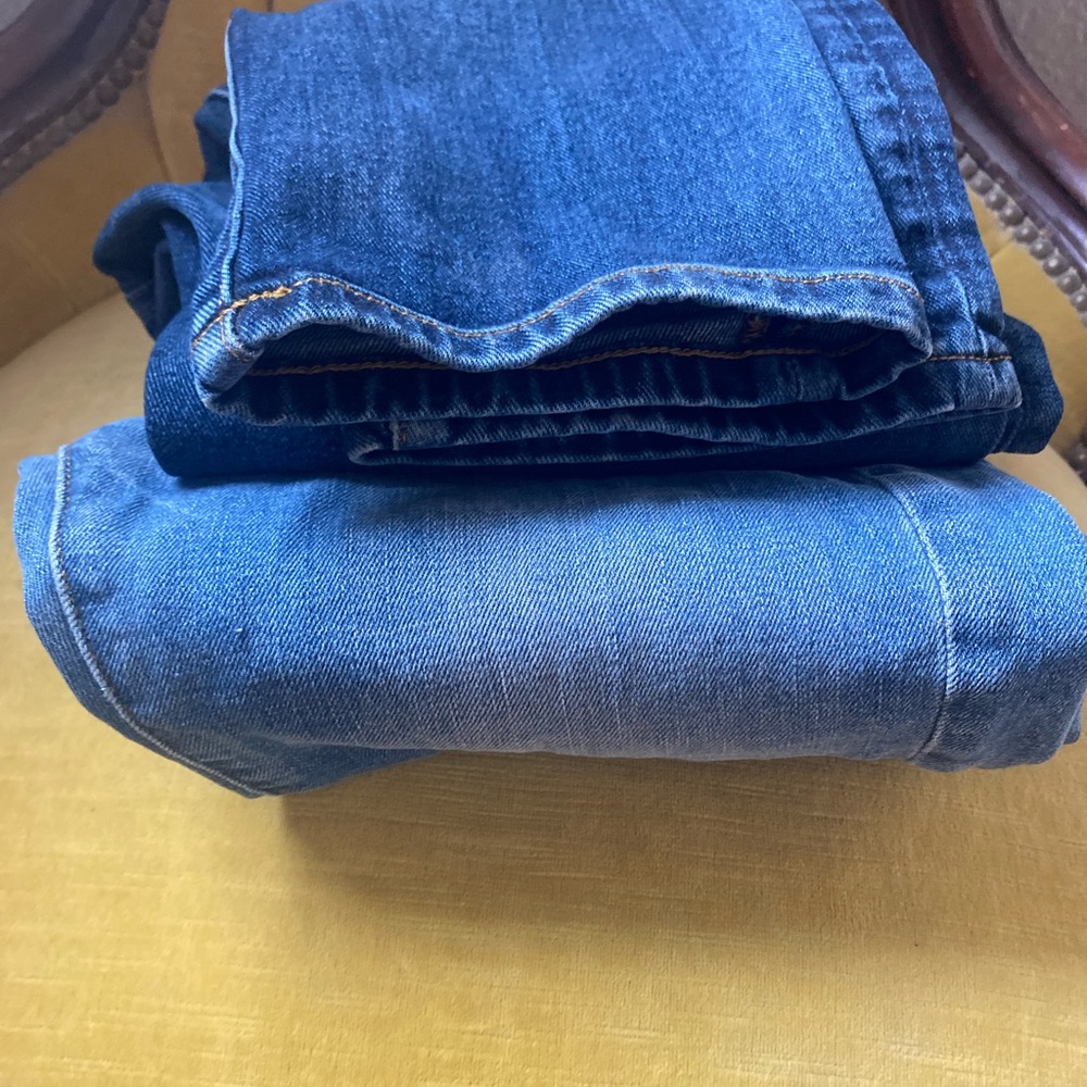 Amazon Essentials Classic Blue Jeans (2 pairs)